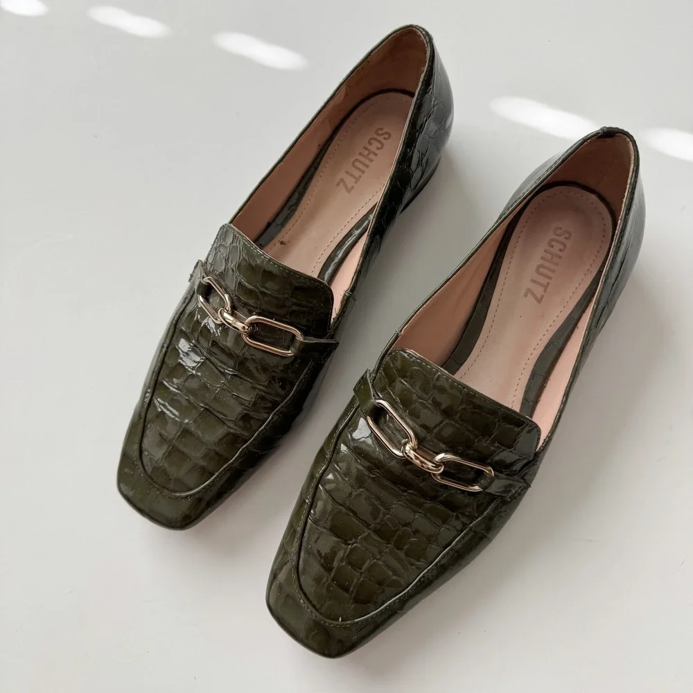 Schutz Olive Green Croc Embossed Patent Leather Horsebit Loafers 7B Preppy